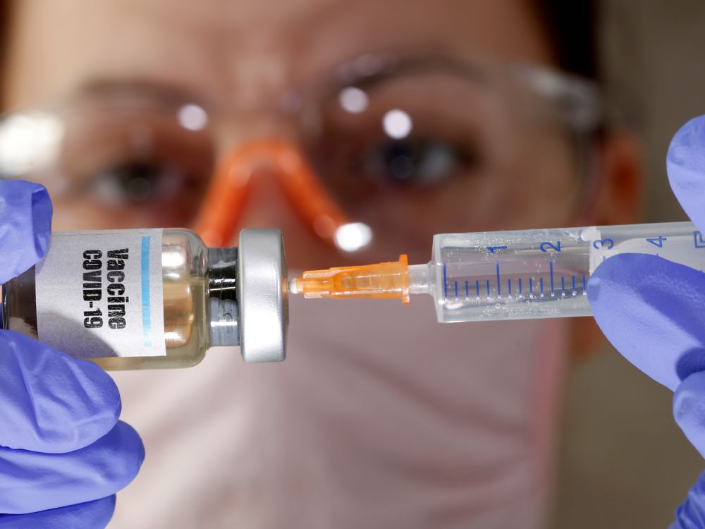 Vaccin russe: une première publication confirme des résultats préliminaires encourageants