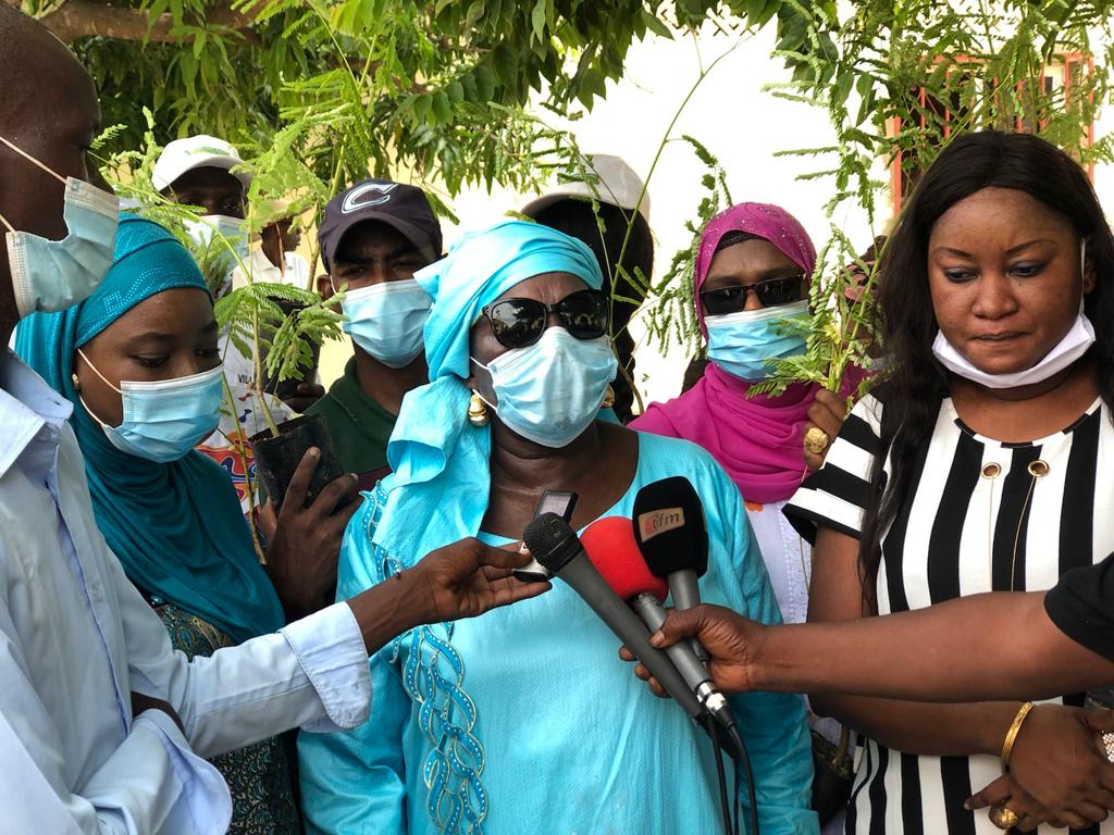 Reboisement national: Frass de Sangalkam répond à l'appel du chef de l’Etat, en plantant 500 arbres Reboisement national: Frass de Sangalkam répond à l'appel du chef de l’Etat, en plantant 500 arbres