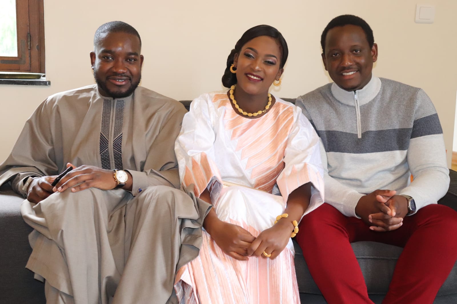 Voici les images du Baptême du petit fils de l'ancien Président de la Fédération d'athlétisme Momar Mbaye! Voici les images du Baptême du petit fils de l'ancien Président de la Fédération d'athlétisme Momar Mbaye!