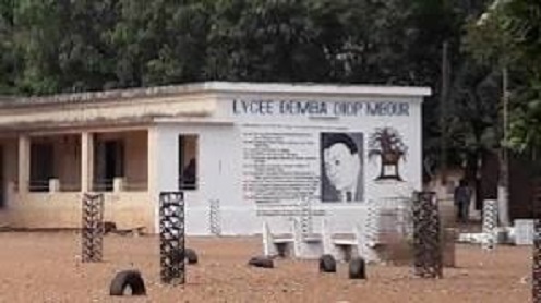 Ouverture des classes: Le lycée Demba Diop de Mbour étale sa misère