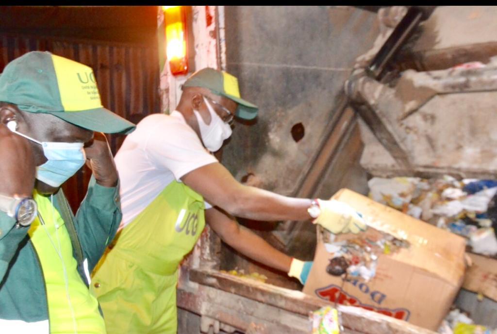 Lancement de l'opération de collecte nocturne des déchets à Dakar. (Photos)