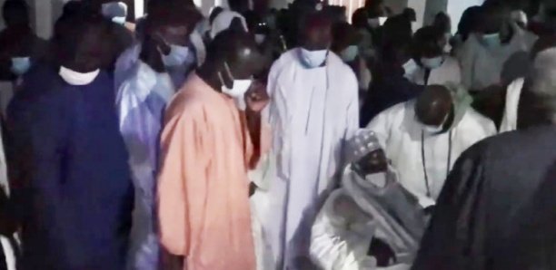 Décès du Khalife de Darou Mousty: Serigne Mountakha Mbacke à l'enterrement