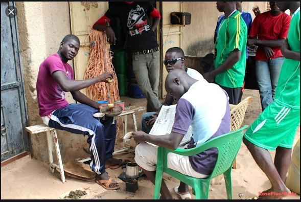 Insertion et emploi des jeunes: Macky Sall promet de présider la première réunion du Conseil national