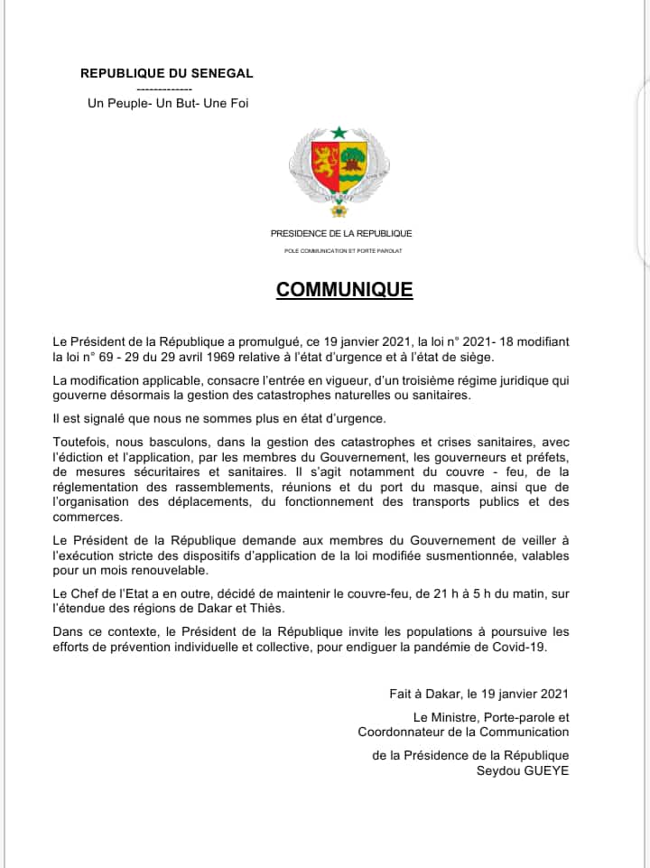 Macky Sall promulgue la nouvelle loi sur l'état d'urgence et l'état de siège