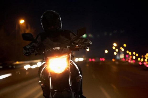 Couvre-feu à Thiès: Un conducteur de moto arrêté pour blessure volontaire sur un agent de police