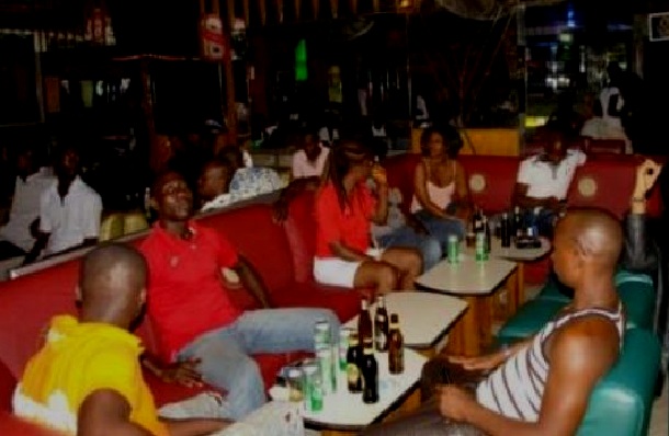 Almadies: Un collectif des riverains demande à l’Etat la fermeture des restaurants ‘’transformés en bars’’