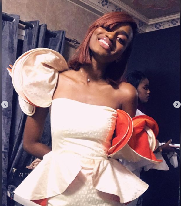 Quand la petite sœur de Wally Seck, Aïcha rend hommage à tous ses boubous qu'elle ne portera sûrement plus. Regardez !