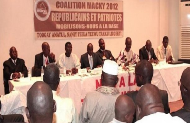 Campagne de vaccination: Les leaders de Macky 2012 veulent être les premiers à prendre la dose
