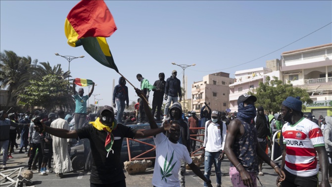 Mamadou, frère de Cheikhouna Ndiaye, mort dans les manifs: "Il n'a pas été tué par la police, il a été poignardé"