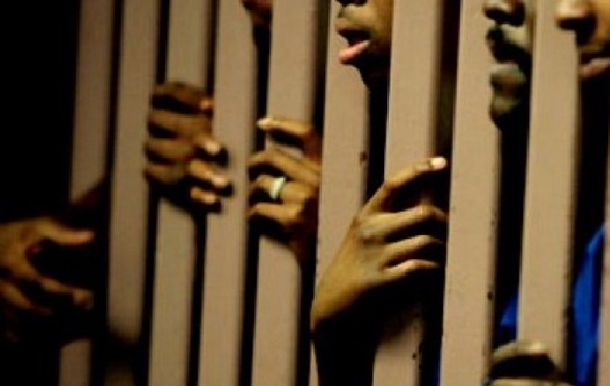 Audiences non tenue, surpopulation carcérale : des détenus « diourbellois » transférés à Bambey et Mbacké