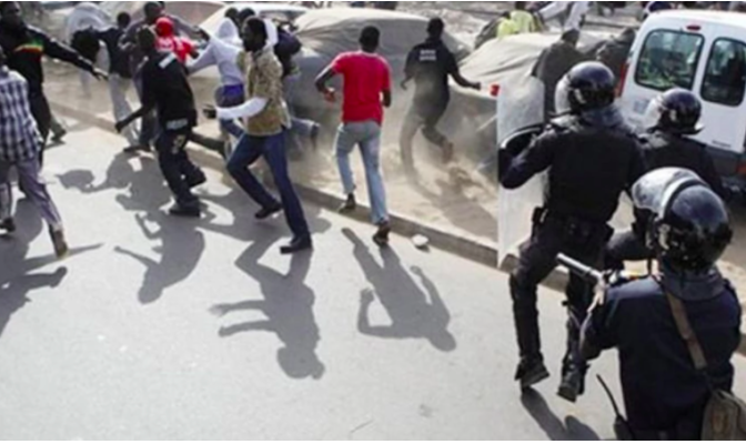 Thiès / Des étudiants arrêtés: Leurs camarades ripostent violemment