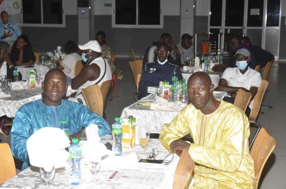 PHOTOS / Présidence de la FSF: Les présidents de club rallient la cause de Mady Touré et approuvent sa candidature