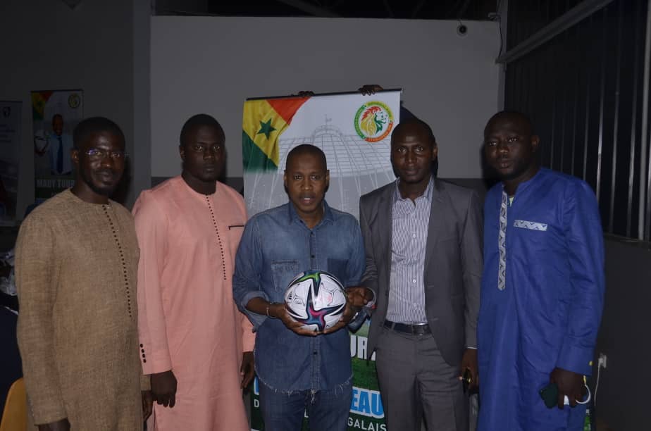 PHOTOS / Présidence de la FSF: Les présidents de club rallient la cause de Mady Touré et approuvent sa candidature