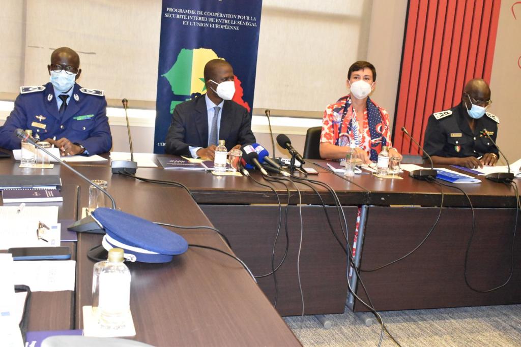 Sénégal et l’Union Européenne: La sécurité intérieure au coeur des débats (Images) Sénégal et l’Union Européenne: La sécurité intérieure au coeur des débats (Images)