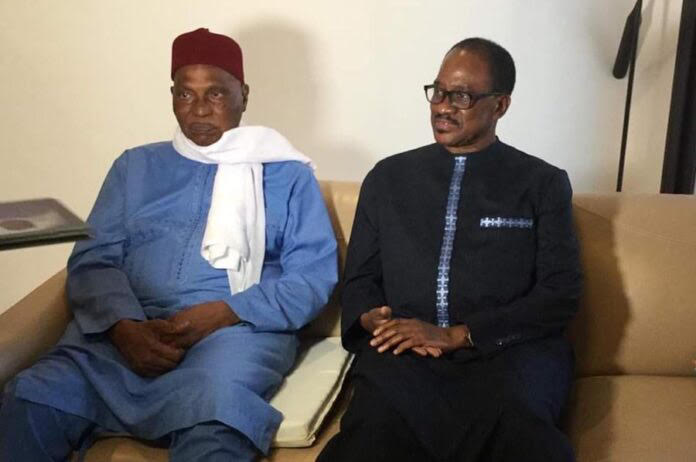 Maitre Madické NIANG souhaite joyeux anniversaire au President Abdoulaye Wade