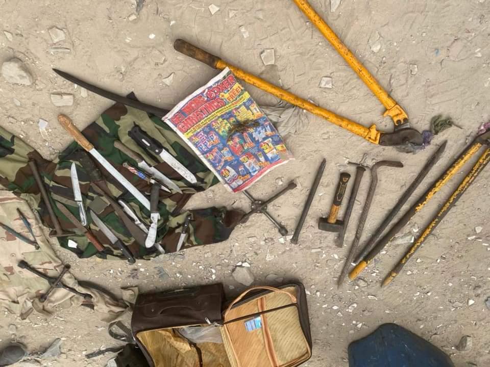 Ancienne piste: Plus de 800 personnes interpellées, des armes, de la drogue..., saisies (Photos) Ancienne piste: Plus de 800 personnes interpellées, des armes, de la drogue..., saisies (Photos)