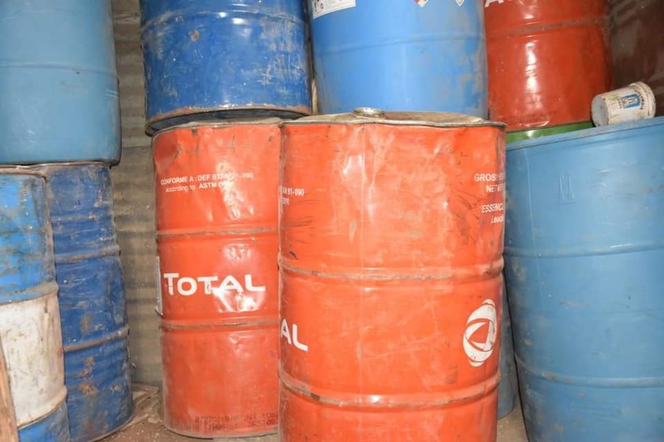 Ancienne piste: Plus de 800 personnes interpellées, des armes, de la drogue..., saisies (Photos) Ancienne piste: Plus de 800 personnes interpellées, des armes, de la drogue..., saisies (Photos)