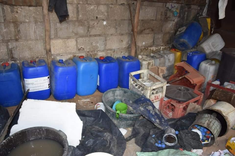 Ancienne piste: Plus de 800 personnes interpellées, des armes, de la drogue..., saisies (Photos) Ancienne piste: Plus de 800 personnes interpellées, des armes, de la drogue..., saisies (Photos)