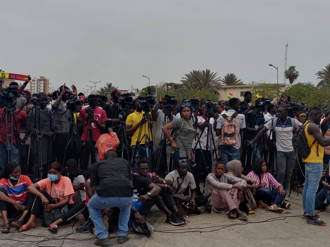 Revivez en images le rassemblement du M2D à la Place de la Nation (Photos)