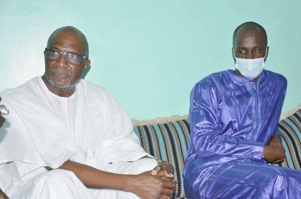 Visite: Amadou Bâ et Babacar Ngom Sedima présentent leurs condoléances à Dame Dieng