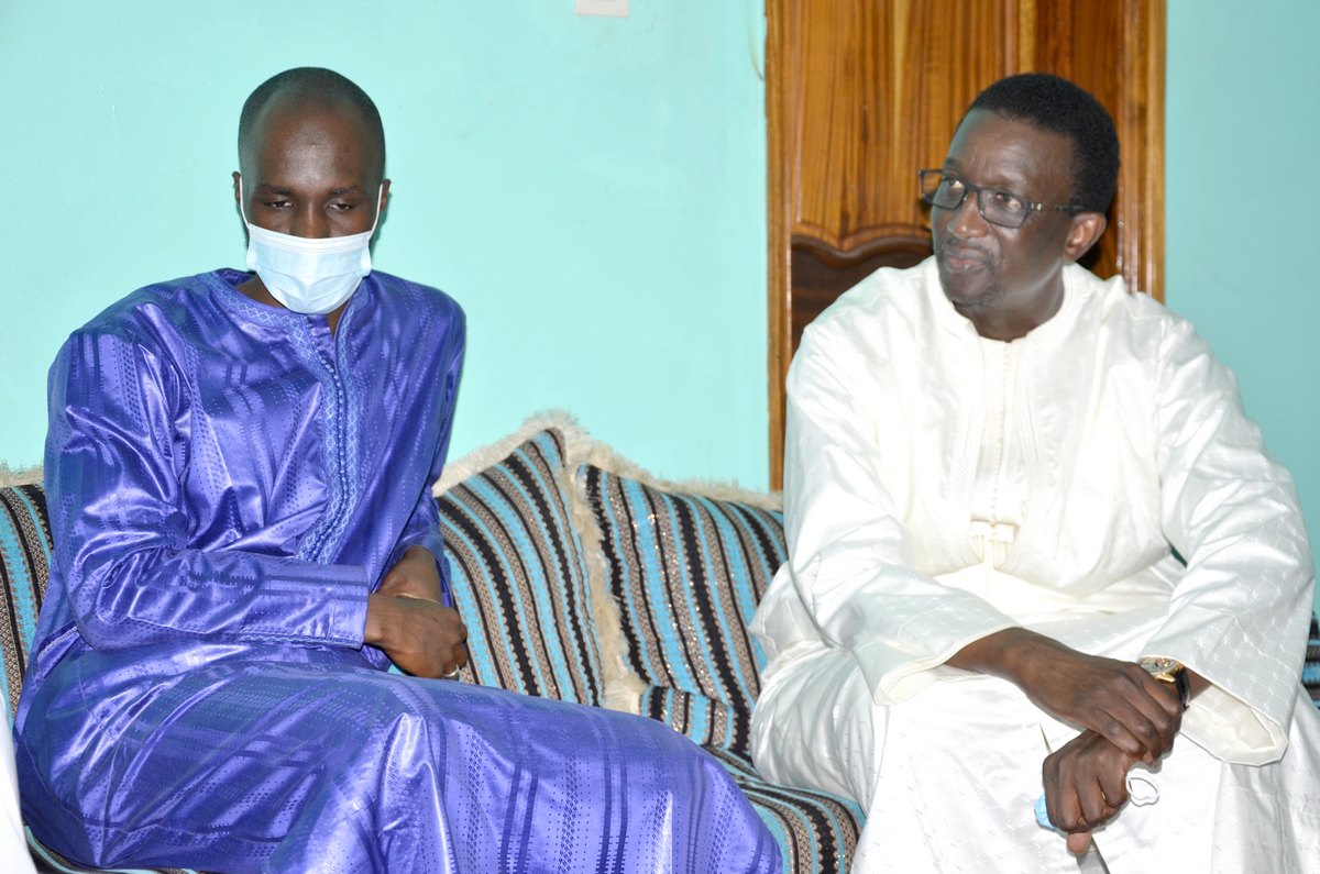 Visite: Amadou Bâ et Babacar Ngom Sedima présentent leurs condoléances à Dame Dieng