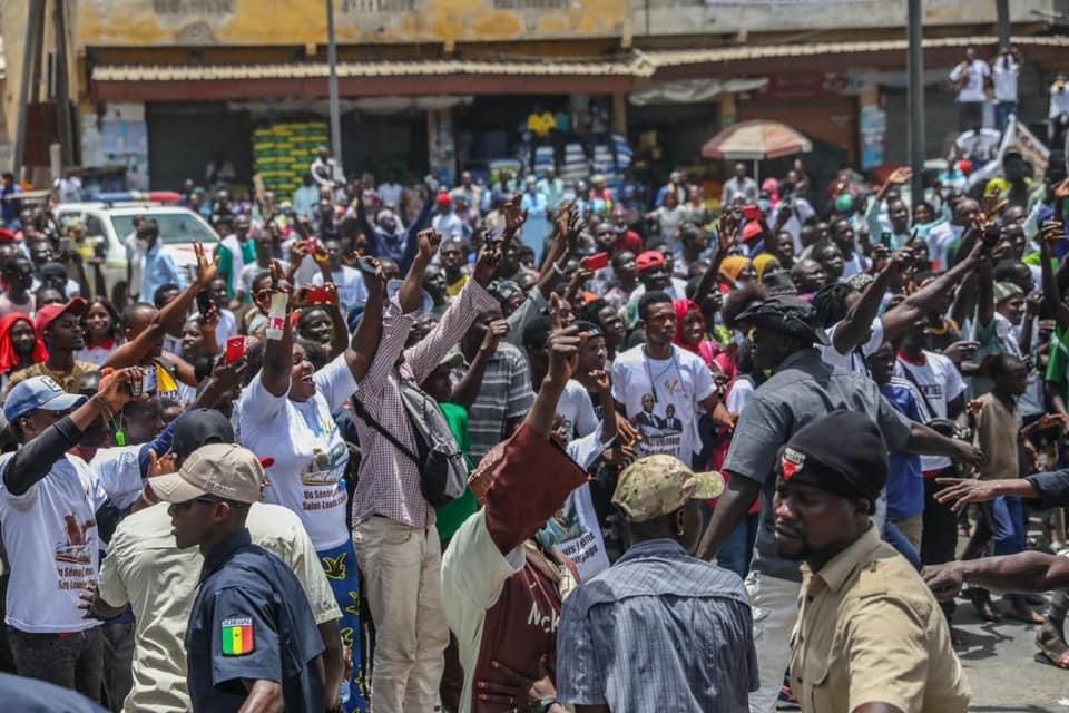 Tournée économique: L'arrivée de Macky Sall à Louga et Saint-Louis (Images)