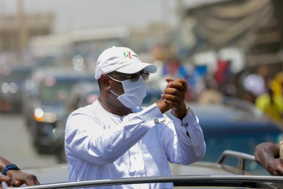 Tournée économique: L'arrivée de Macky Sall à Louga et Saint-Louis (Images)