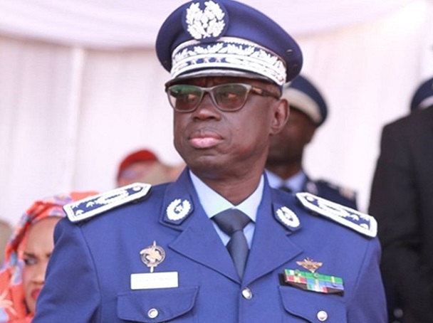 Départ du Haut commandant de la Gendarmerie: les dessous du limogeage du Général Jean Baptiste Tine
