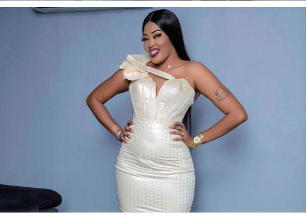 Mode Tabaski: Les actrices, Big Mama, Faty, Dalanda et Ya Awa Rassoul dans des tenues à vous couper le souffle (Photos)