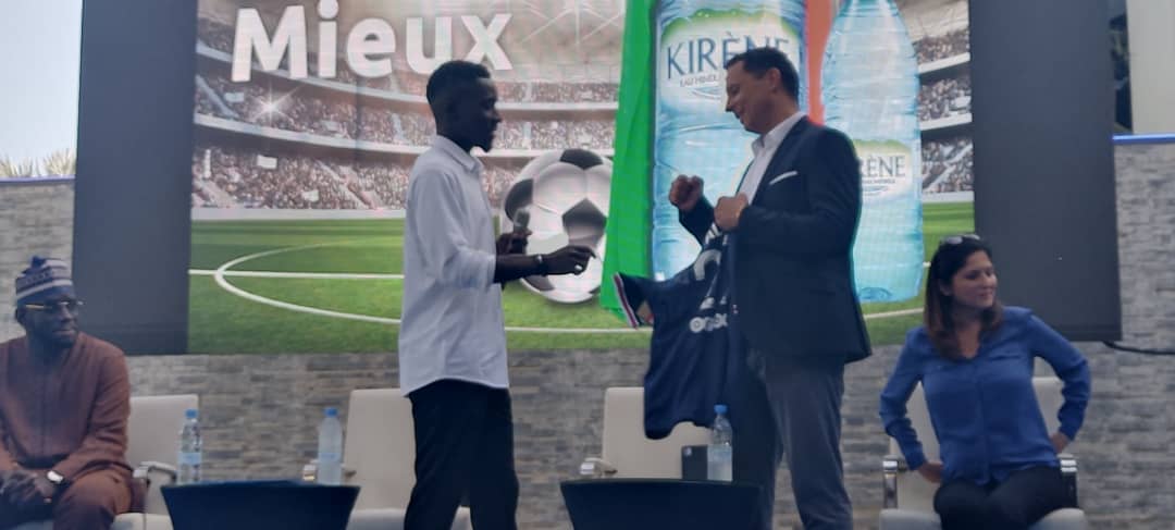 VIDEO/ PHOTOS - SIGNATURE CONTRAT ENTRE #KIRENE ET L'INTERNATIONAL IDRISSA GANA GUEYE- #LERALTV