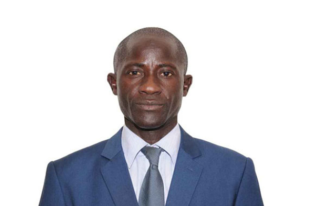 Terroristes républicains : «Arrêtez l’opposition de permanence et descendez dans la rue», on nous l’a dit aussi à l’APR en 2011 ! (Cheikh Ndiaye)