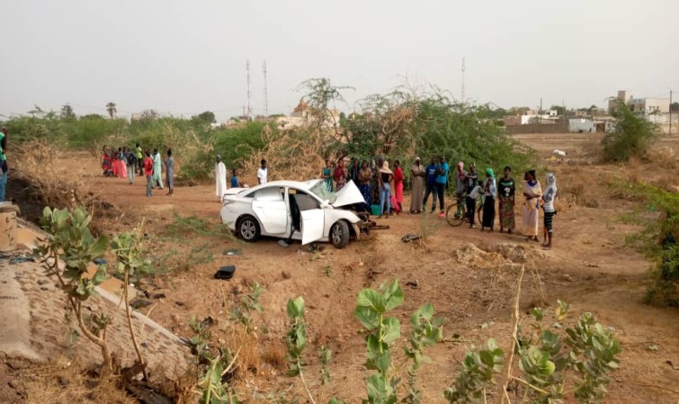 Khombole: Un accident de voiture fait trois morts et quatorze blessés, dont quatre dans un...