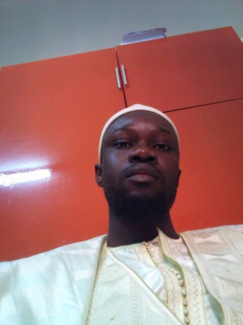 Ibrahima Sène tire encore sur Ousmane Sonko: « Il n’est pas mouride, il a prié mardi chez les ibadous »