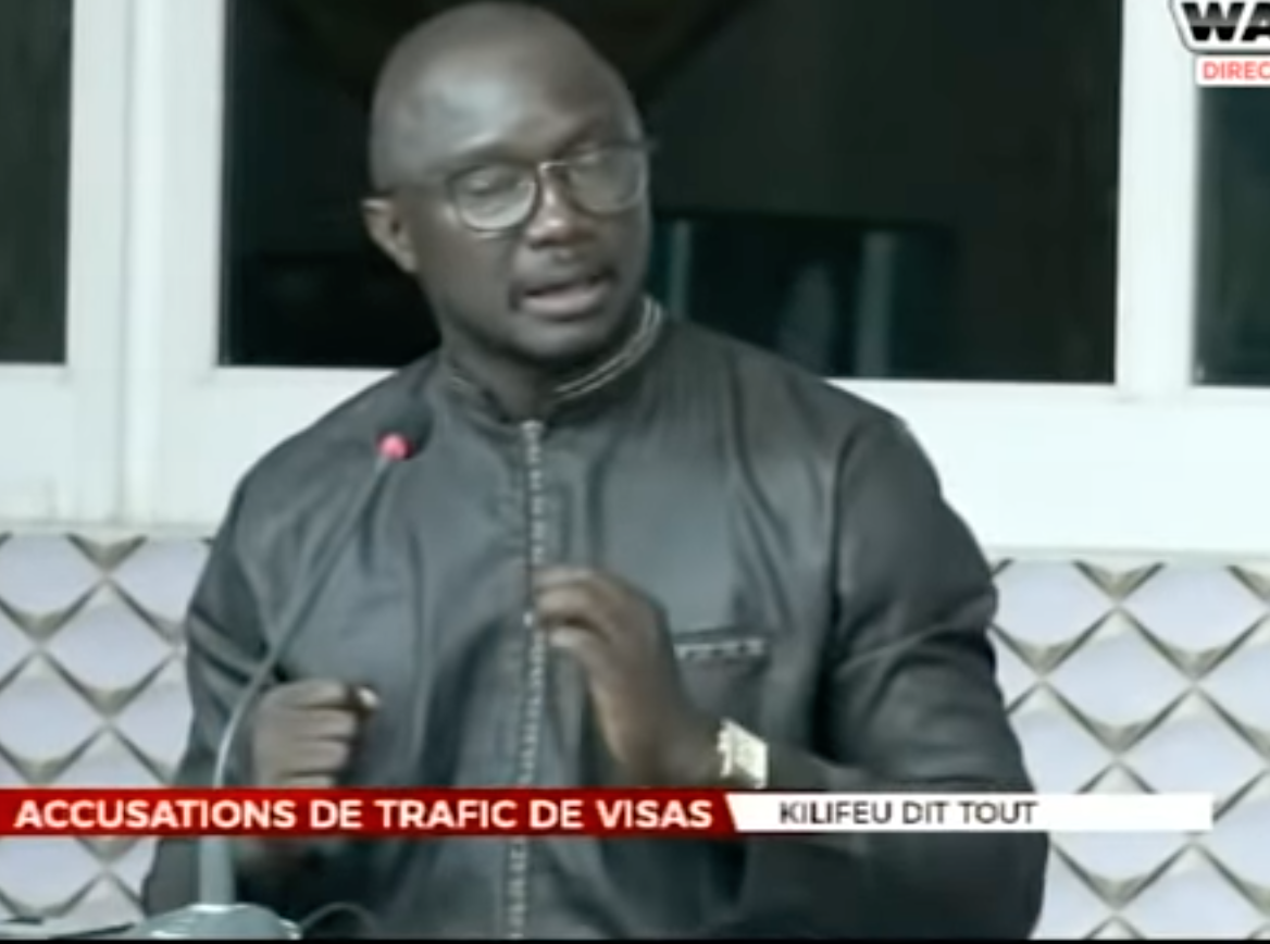 Le journaliste Babacar Touré défend kilifeu de Y'en A Marre et se ridiculise... 