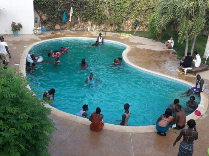 Drame: Un jeune cadre sénégalais perd la vie dans une piscine au Maroc