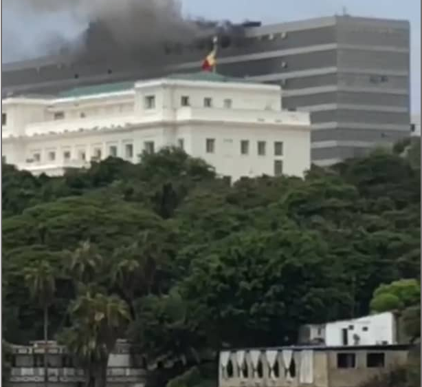 Incendie du Building administratif: Les dégâts estimés à des milliards de francs Cfa
