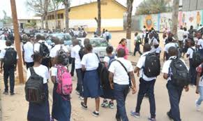 Kaolack / Débat contradictoire sur le programme national de dotation des tenues scolaires : Le Fndpias se dit indigné