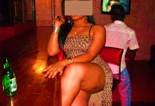 R. B., 32 Ans, Diplômée se confie : « ’La prostitution, même si je la fais avec regret, est ma seule issue »’