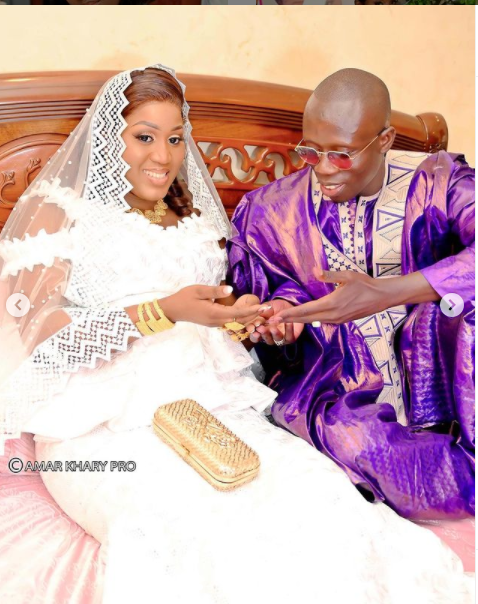 Mariage: Parure en or, robe de classe, la styliste Mouna Création devient Mme Ndiaye