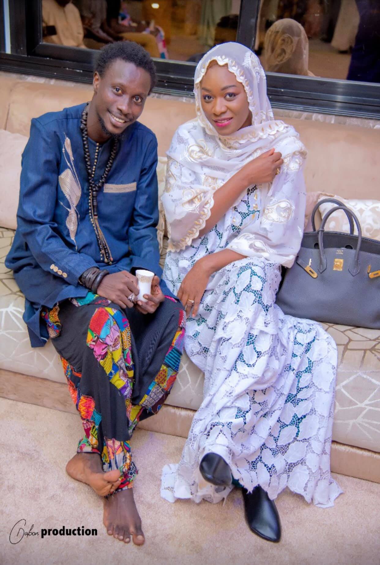 Visite de courtoisie de la délégation du Gfm à Touba: Birane Ndour et Cie chez Sokhna Balli Mountakha (Photos) Visite de courtoisie de la délégation du Gfm à Touba: Birane Ndour et Cie chez Sokhna Balli Mountakha (Photos)