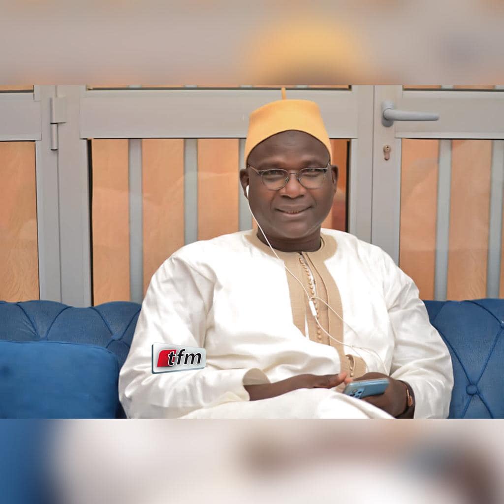 Visite de courtoisie de la délégation du Gfm à Touba: Birane Ndour et Cie chez Sokhna Balli Mountakha (Photos) Visite de courtoisie de la délégation du Gfm à Touba: Birane Ndour et Cie chez Sokhna Balli Mountakha (Photos)