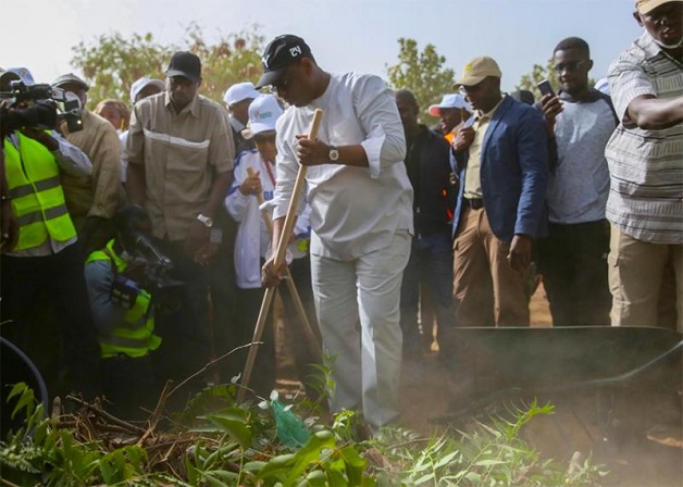 Retour de la journée mensuelle du nettoiement : Le Ministre Abdoulaye Sow reprend les «cleaning day» ou journée de propreté
