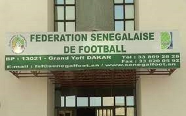 Coupe du Sénégal, la fédération essaie de les « dribbler »: Casa Sports et Diambars rejettent les primes de Macky Sall
