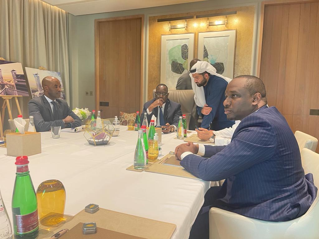 Photos/ Dubaï: Le Président Macky Sall, Elimane Lam et Hussain Sajwani Photos/ Dubaï: Le Président Macky Sall, Elimane Lam et Hussain Sajwani