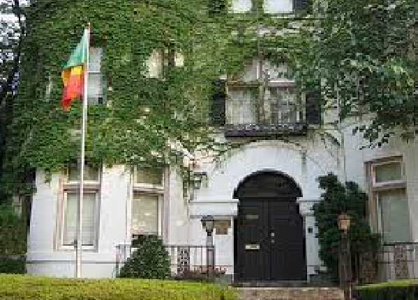 Ambassade du Sénégal à Washington: Quand les recrutés locaux «chassent» les diplomates de carrière !