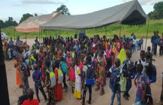 Insuffisance de tables-bancs, travaux champêtres, électrification, déficit d’enseignants: Le « Oubi Tey Jang Tey » en mode diesel à Kédougou