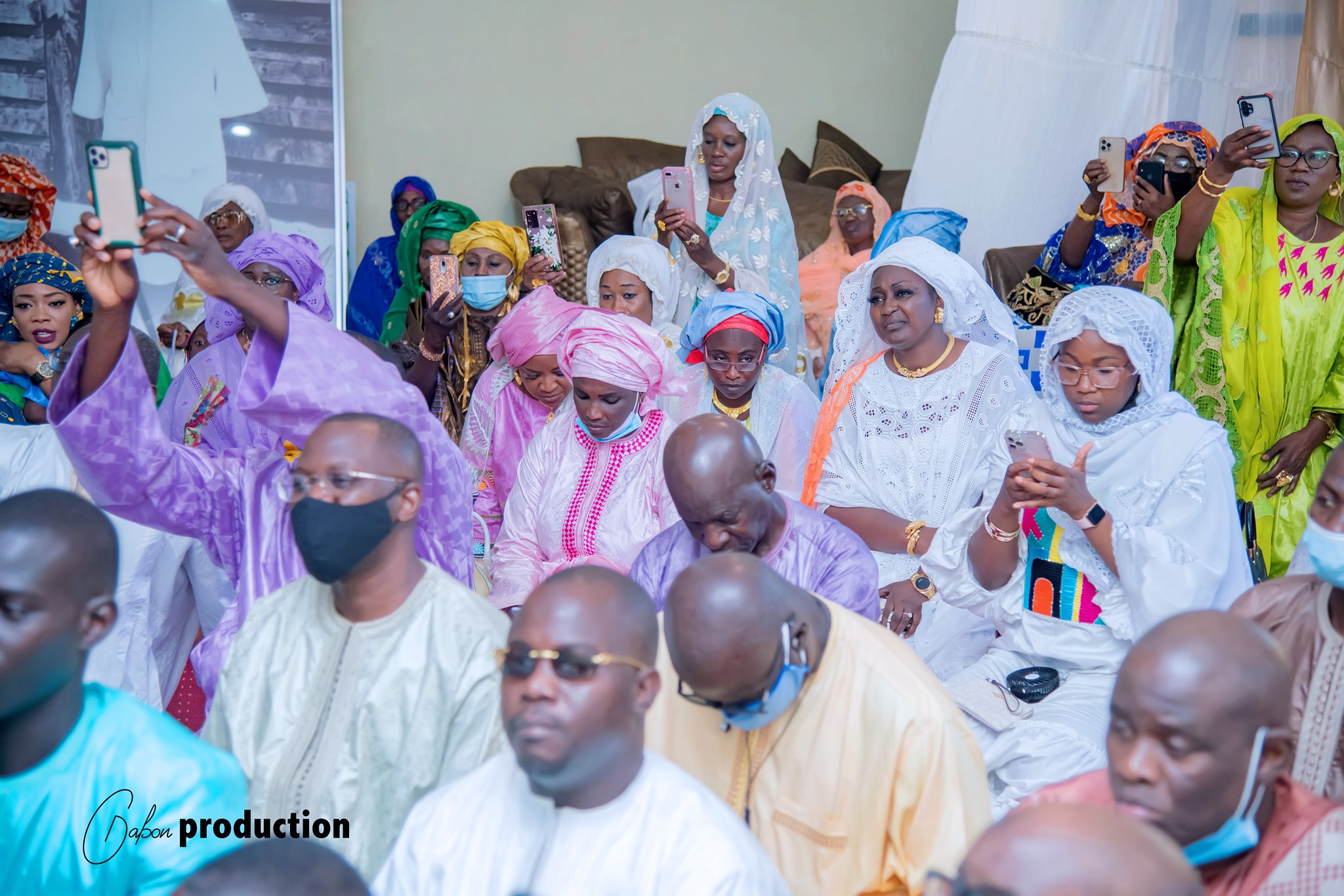 Ziarra de la Fondation Cheikh Ahmadou Bamba et Murid Islamic Community après du Khalife général Ziarra de la Fondation Cheikh Ahmadou Bamba et Murid Islamic Community après du Khalife général