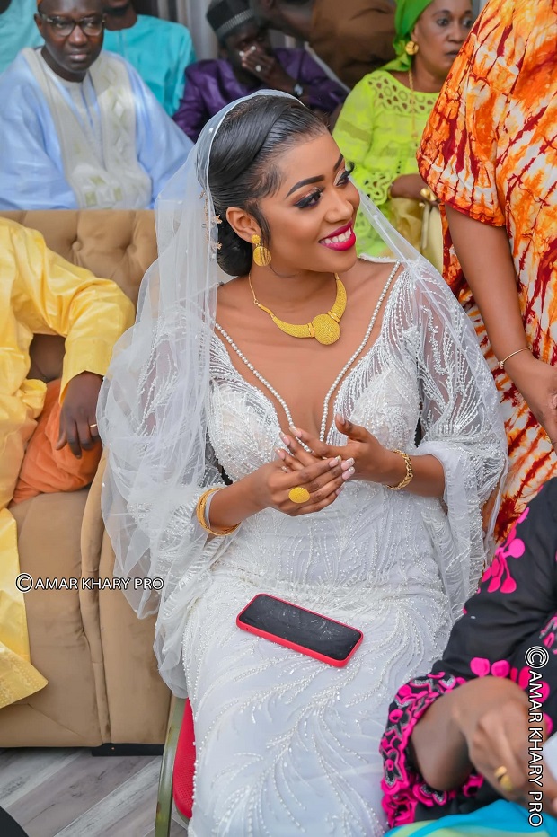 Mariage avec un proche de Balla Gaye 2: Les images de Katy Chimère Diaw en mode « Happy ! »