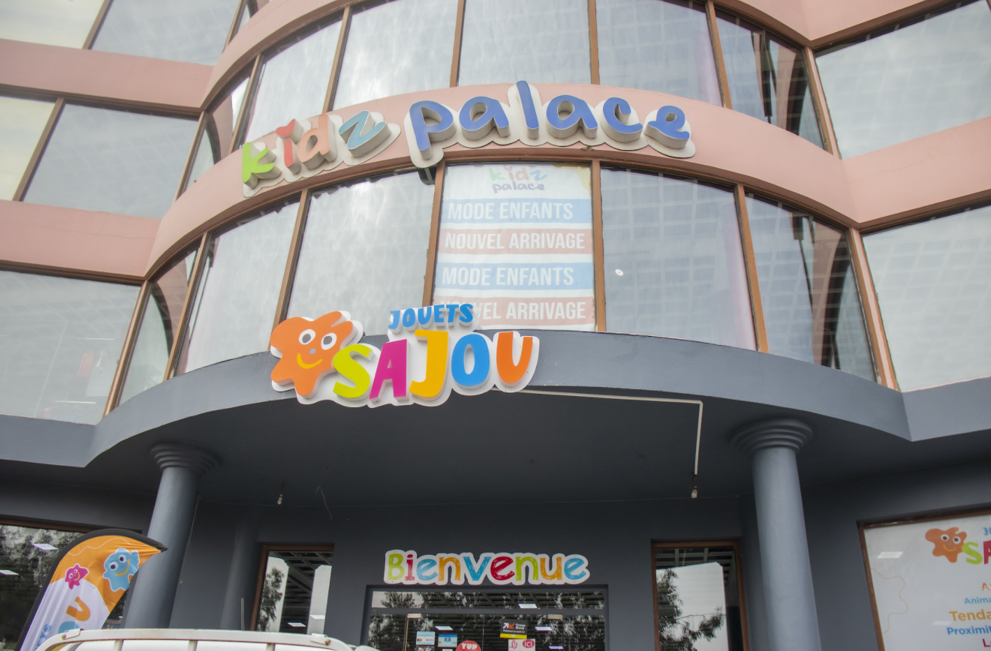 Kidz Palace, franchisé Jouets SAJOU, pour le grand bonheur des familles sénégalaises !