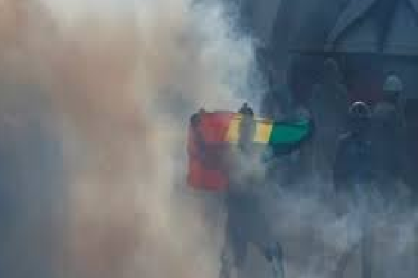 Kédougou, après le calme précaire de la journée: Un garçon brûlé par une grenade, Guirassy attend le recours